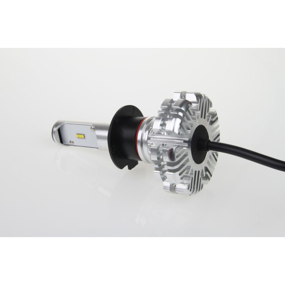 Amio - Λαμπτήρες SX SERIES τύπου H7 τάση λειτουργίας 6/12V απόδοσης 40W 6000K 3200lm με ενσωματωμένη ψύκτρα για Επιβατικά Αυτοκίνητα και Μοτοσυκλέτες - 2 τεμ. (01063/AM)