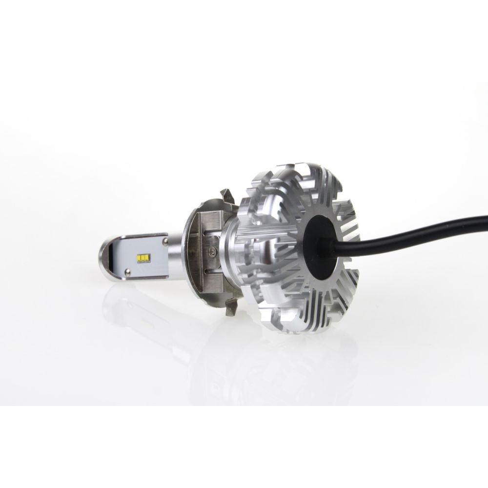 Amio - Λαμπτήρες SX SERIES τύπου H7-6 τάση λειτουργίας 6/12V απόδοσης 40W 6000K 3200lm με ενσωματωμένη ψύκτρα για Επιβατικά Αυτοκίνητα και Μοτοσυκλέτες - 2 τεμ. (01065/AM)
