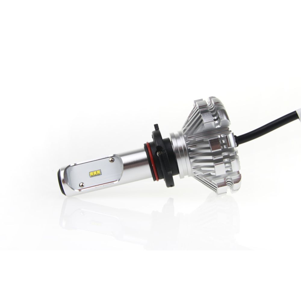Amio - Λαμπτήρες SX SERIES τύπου HB3 τάση λειτουργίας 6/12V απόδοσης 40W 6000K 3200lm με ενσωματωμένη ψύκτρα για Επιβατικά Αυτοκίνητα και Μοτοσυκλέτες - 2 τεμ. (01067/AM)