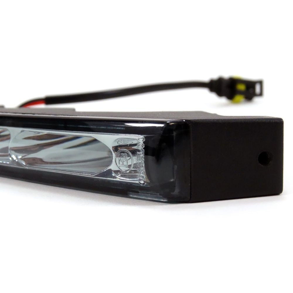 Amio – Φώτα Ημέρας DRL LED 12/24V 1200Lm για Μέγιστη Ορατότητα & Ασφάλεια σε Αυτοκίνητο & Φορτηγό – Σετ 2 Τεμ. (01526/AM)