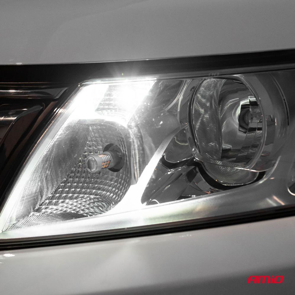 Amio – Λαμπάκια LED T10 W5W 12/24V 2.4W 5600K 3xSMD 2835 CANBUS Καρφωτά για Ισχυρό Λευκό Φωτισμό χωρίς Σφάλματα – Σετ 2 Τεμ. (01637/AM)