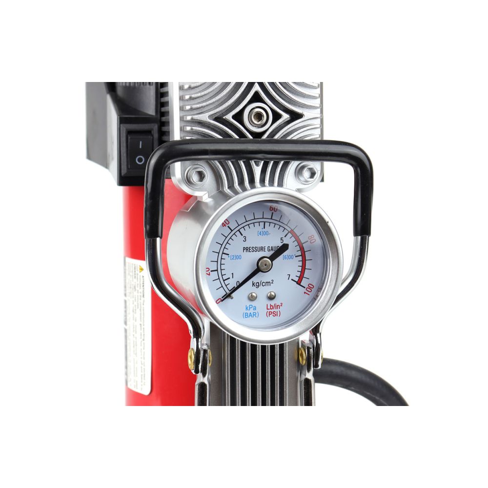 Amio – Κομπρεσέρ Αέρα 12V Διπλού Κυλίνδρου 10BAR 150PSI 60L/min με Μανόμετρο, LED Φακό, Σετ Επισκευής & Βαλιτσάκι για Άμεση Αντιμετώπιση Έκτακτων Αναγκών – 1 Τεμ. (02640/AM)