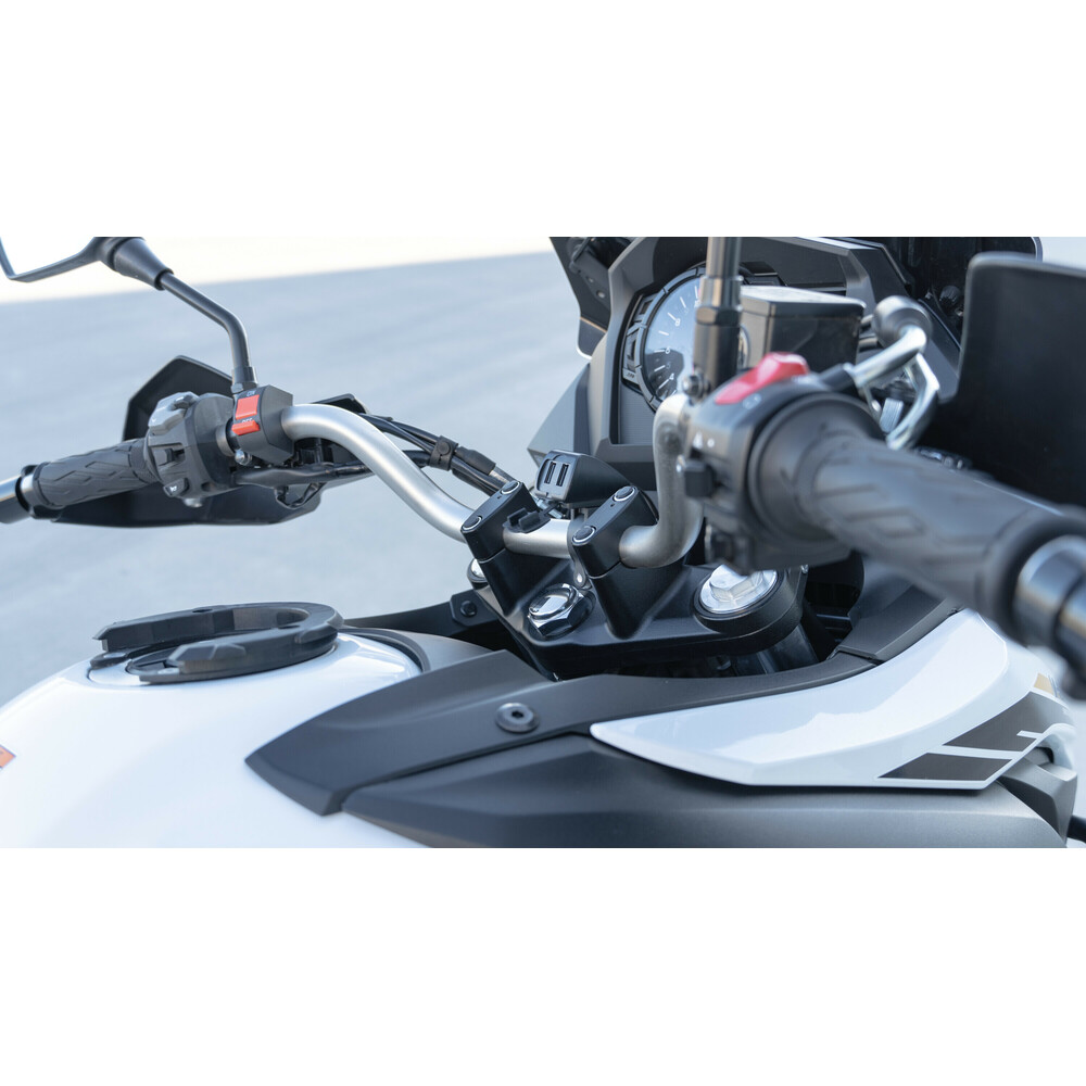 Αδιάβροχος Φορτιστής Κινητού Trek 12/24V 30W 5400mA της σειράς Optiline με 2 θύρες USB Type A, Καλώδιο 150 cm, Ακροδέκτες, Ασφάλεια Smart Chip, Αδιαβροχοποίηση IP66, συμβατό με Βάσεις Στήριξης, Θήκες ή Αντάπτορες Κινητού Optiline