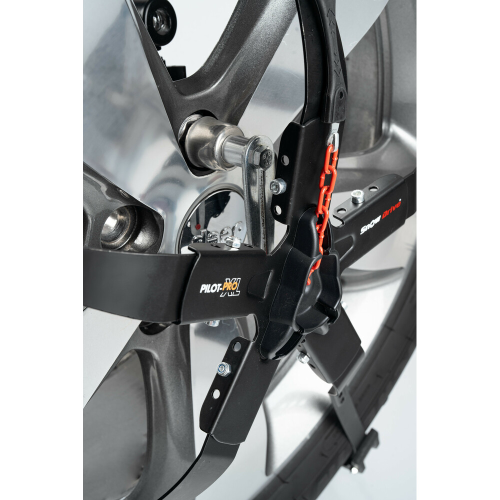 ΑΛΥΣΙΔΕΣ ΧΙΟΝΙΟΥ PILOT-PRO XL P22 ΓΙΑ SUV/VANS 3,5T MAX ME ΘΡΑΥΣΤΕΣ ΠΑΓΟΥ ΚΑΙ ΠΙΑΣΙΜΟ ΣΤΟ ΜΠΟΥΛΟΝΙ ΤΟΥ ΤΡΟΧΟΥ LAMPA- 2 ΤΕΜ.
