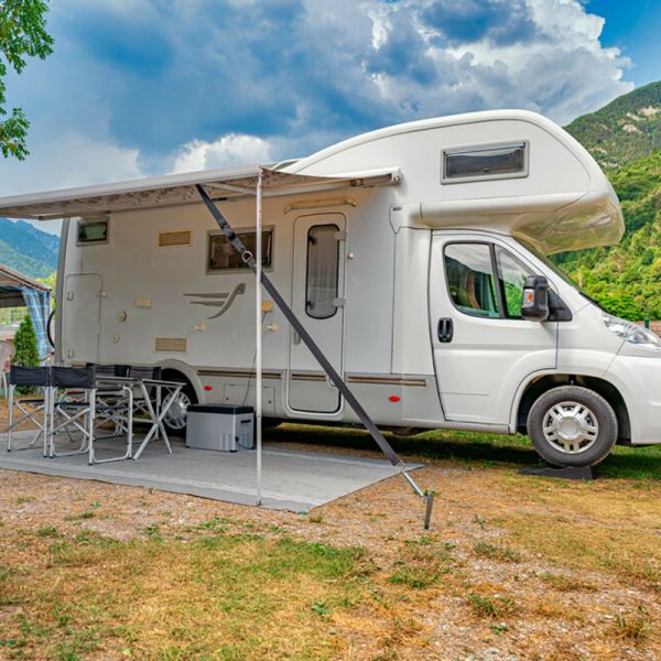 Lampa - Σετ Στήριξης / Πρόσδεσης Τέντας Universal με Πασσάλους, Ελατήριο και Ιμάντες για Τέντες και Βεράντες έως 7,5 m - 1 Σετ (L2017.4)