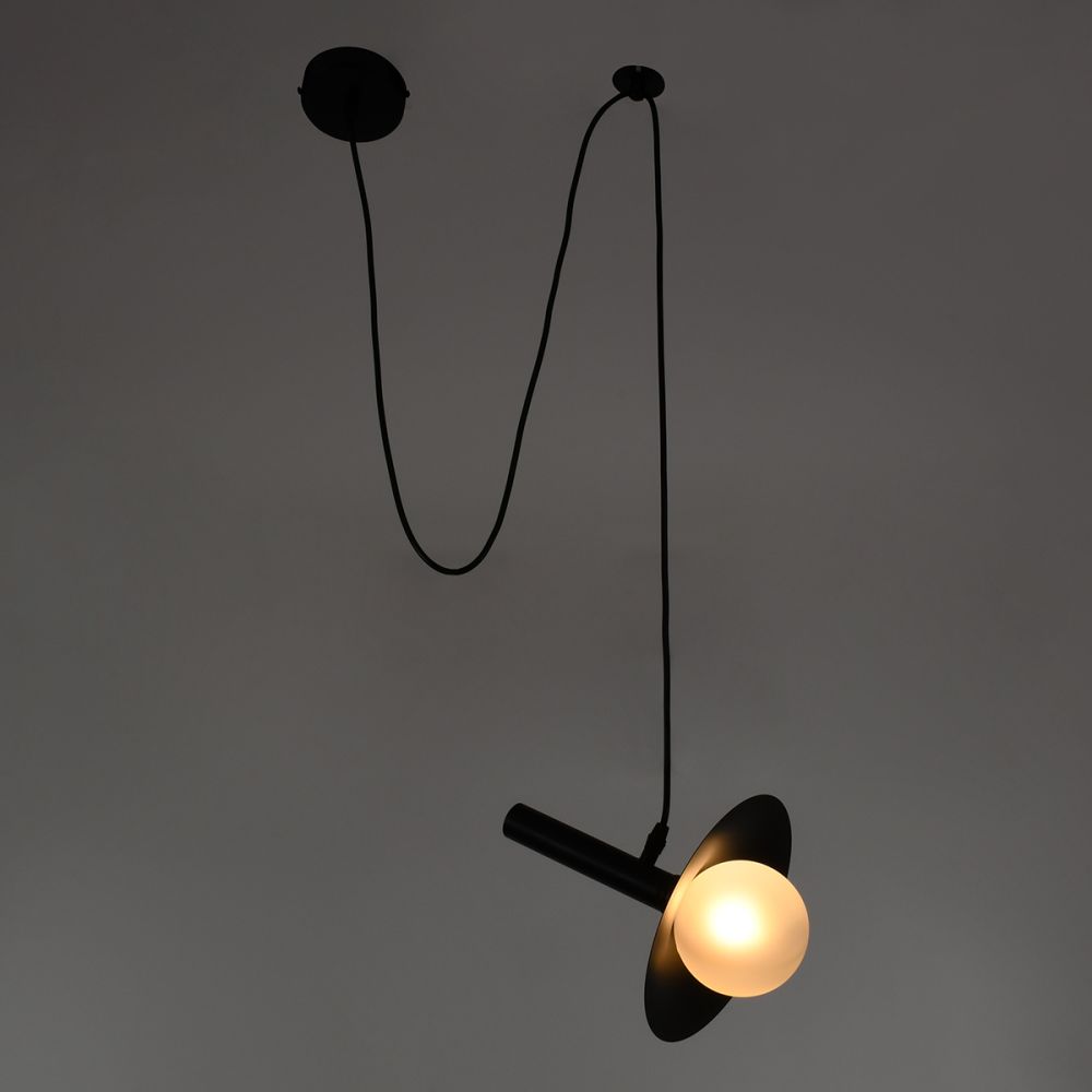 GLOBOSTAR® CELEST 00789 Μοντέρνο Κρεμαστό Φωτιστικό Οροφής με Ντουί 1 x G9 AC 220-240V IP20 - Μαύρο & Λευκό - Μ20 x Π20 x Υ26.5cm