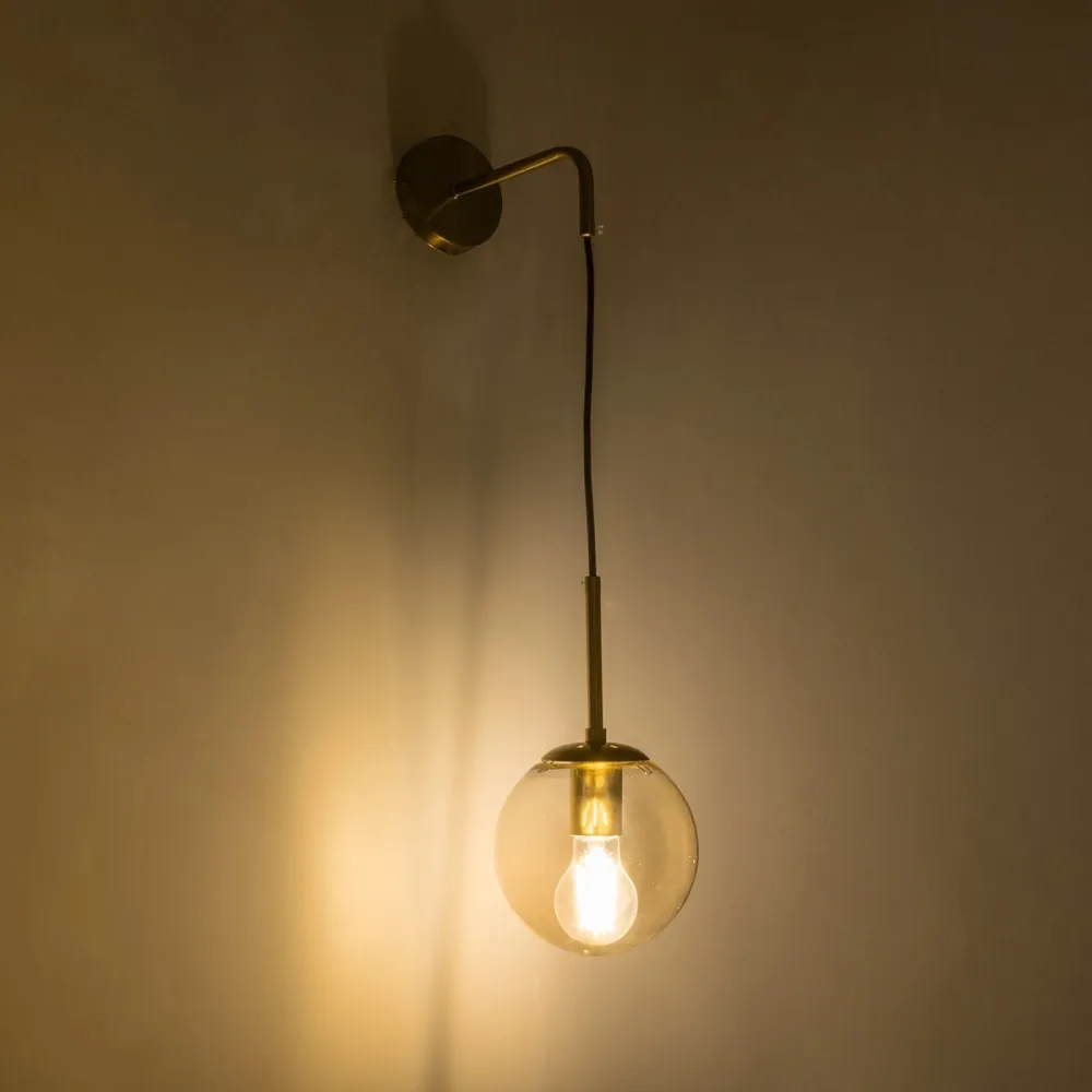 GLOBOSTAR® MADISON 01427 Μοντέρνο Φωτιστικό Τοίχου - Απλίκα με Ντουί 1 x E27 AC 220-240V IP20 - Χρυσό & Μελί - Μ15 x Π25 x Υ65cm