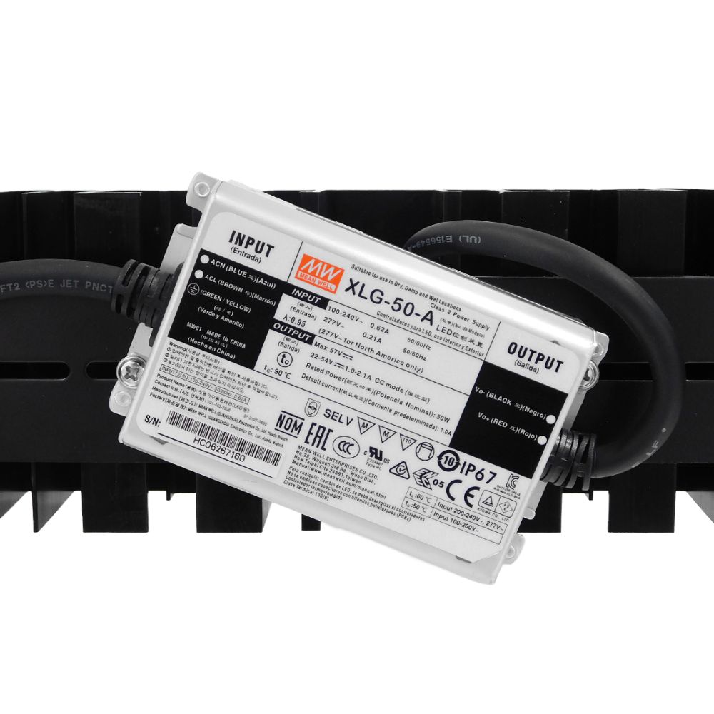 GLOBOSTAR® GOLIATH 90100-1 Προβολέας για Γήπεδα Tennis & Ποδοσφαίρου 5x5 LED 50W 7500lm 75°x135° SDCM<5 Fish Eye Lens AC 220-240V Αδιάβροχο IP65 IK08 Φυσικό Λευκό 5000K - Lumileds SMD Chip & Mean Well Driver - Μαύρο Ματ - Μ32 x Π12 x Υ9cm - 5 Χ