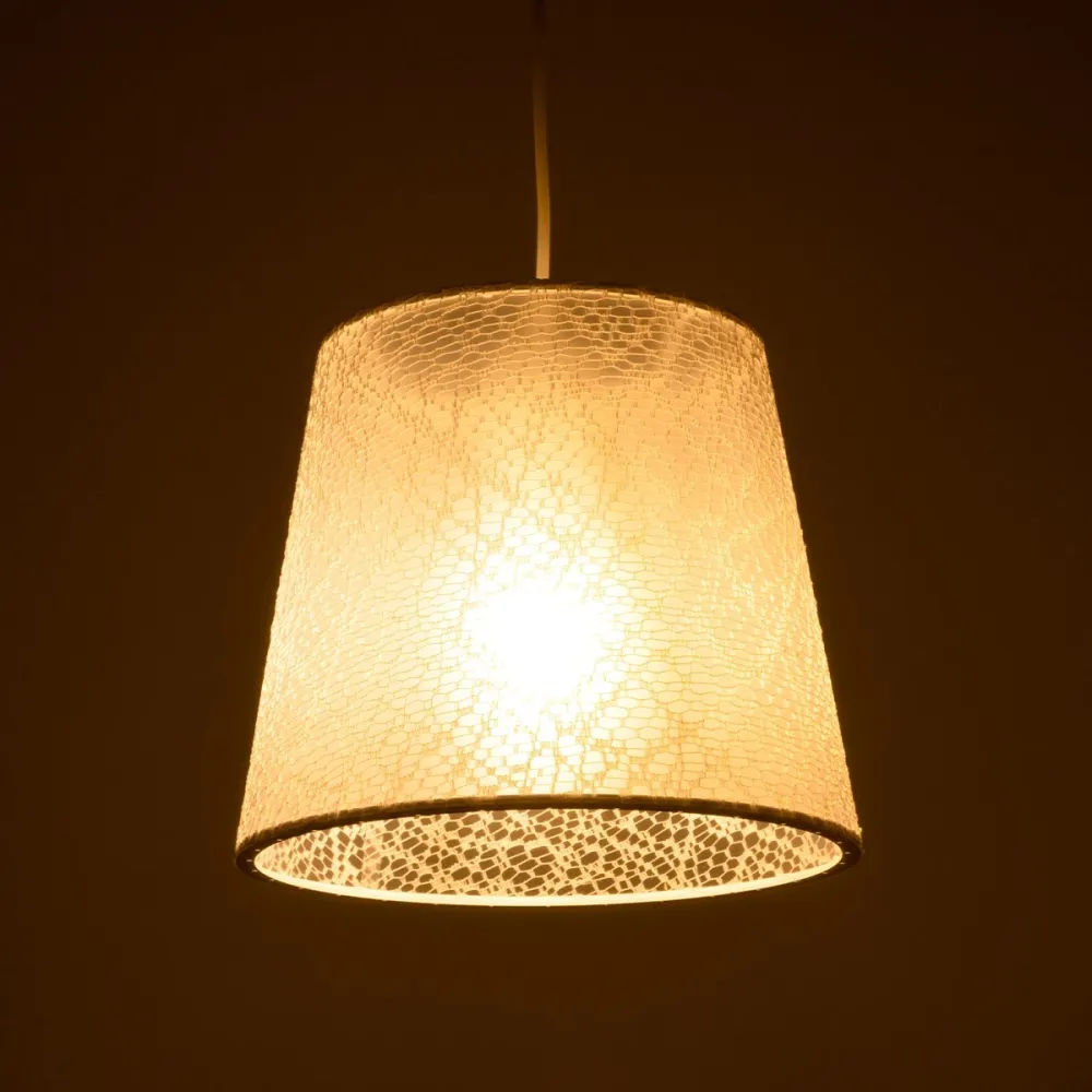 GLOBOSTAR® CONEY 203-0069 Μοντέρνο Κρεμαστό Φωτιστικό Οροφής με Ντουί 1 x E27 AC 220-240V IP20 - Λευκό - Μ26 x Π26 x Υ25cm