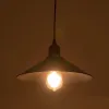 GLOBOSTAR® FERRO 203-0083 Μοντέρνο Κρεμαστό Φωτιστικό Οροφής με Ντουί 1 x E27 AC 220-240V IP20 - Λευκό & Χρυσό - Μ30 x Π30 x Υ15cm