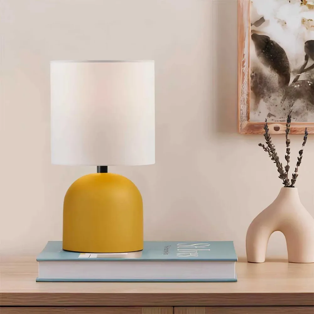 GLOBOSTAR® LOREN 204-0137 Μοντέρνο Επιτραπέζιο Φωτιστικό Πορτατίφ με Ντουί 1 x E14 AC 220-240V IP20 - Κίτρινο & Μπεζ - Μ15,5 x Π15,5 x Υ33cm