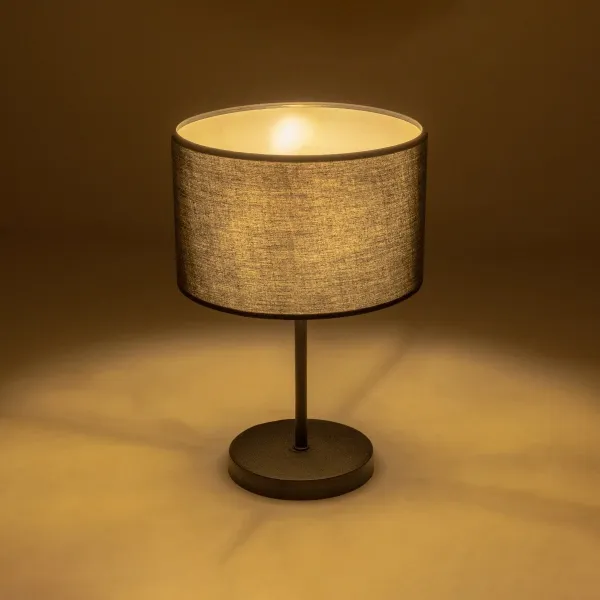 GLOBOSTAR® STRING 204-0196 Μοντέρνο Επιτραπέζιο Φωτιστικό Πορτατίφ με Ντουί 1 x E27 AC 220-240V IP20 - Μαύρο - Μ24 x Π24 x Υ37cm