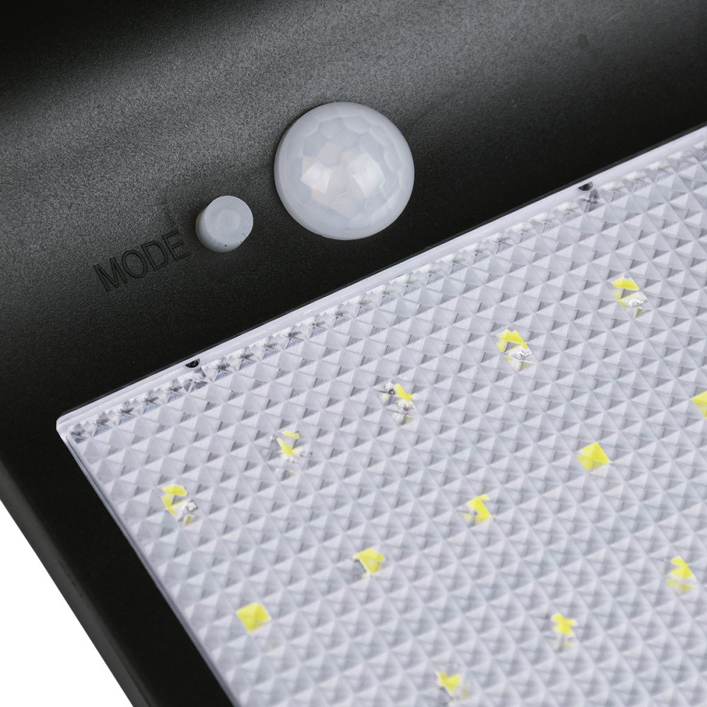 GLOBOSTAR® RASOL 71469 Προβολέας με Ανιχνευτή PIR / Αισθητήρα Κίνησης LED 4W 200lm 120° DC 5V με Φωτοβολταϊκό Panel 5V 0.3W & Επαναφορτιζόμενη Μπαταρία Li-ion 3.2V 2200mAh Αδιάβροχο IP65 Ψυχρό Λευκό 6000K - Sanan SMD Chip - Μαύρο - Μ18.5 x Π11 x Υ3cm 