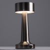 GloboStar® BELLA 76504 Επαναφορτιζόμενο Επιτραπέζιο Φωτιστικό Πορτατίφ LED 1.5W 105lm 120° DC 5V IP44 Θερμό Λευκό 2700K Dimmable Ασημί Αλουμίνιο - Μ9 x Π9 x Υ21cm - 2 Xρόνια Εγγύηση
