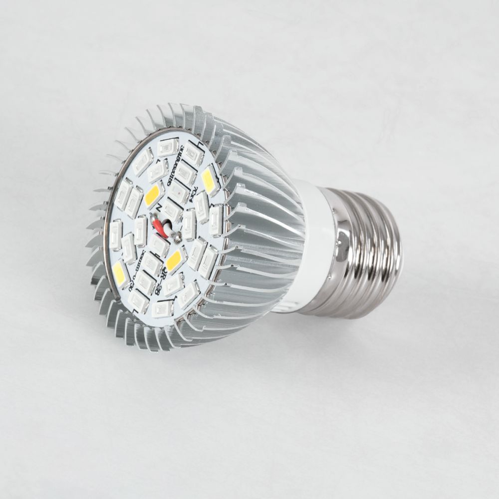 GLOBOSTAR® GROWSPOT 79691 Σποτ E27 MR16 Ανάπτυξης Φυτών LED 28W 840lm 120° AC 220-240V IP20 Πολύχρωμο Πλήρους Φάσματος Κόκκινο 660nm & Μπλε 450nm & UVIR 730nm Dimmable - Sanan SMD Chip -Μ5 x Π5 x Υ6cm - 2 Χρόνια Εγγύηση