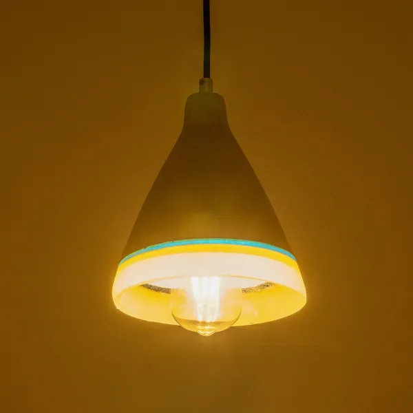 GLOBOSTAR® BEVIN 999-0219 Μοντέρνο Κρεμαστό Φωτιστικό Οροφής με Ντουί 1 x E27 AC 220-240V IP20 - Πολύχρωμο - Μ17 x Π17 x Υ21,5cm