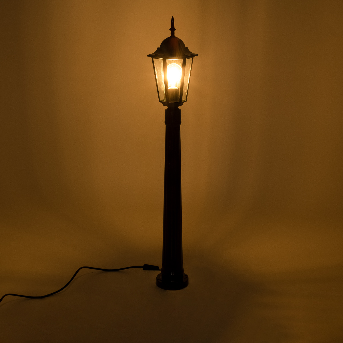 GloboStar® ELLIPSE 01401 Vintage Φωτιστικό Κολωνάκι Κήπου  Μονόφωτο 1 x E27 Μαύρο Μεταλλικό Πλέγμα L17 x W16 x H105cm