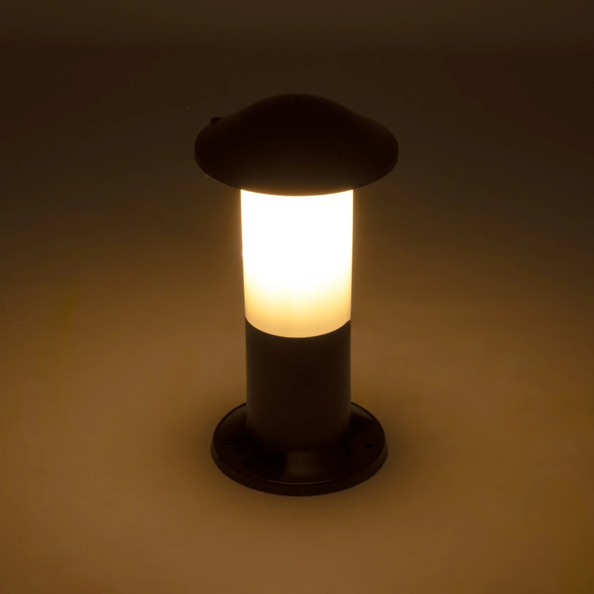 GloboStar® GARDENIO 203-0246 Μοντέρνο Επιδαπέδιο Φωτιστικό Κολωνάκι Κήπου Μονόφωτο 1 x E27 IP44 Μαύρο Πλαστικό - Μ17 x Π17 x Υ32cm