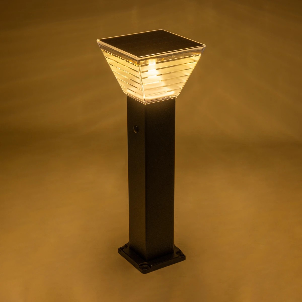 GLOBOSTAR® VEGGIE 90524 Φωτιστικό Κολωνάκι Κήπου LED 10W 500lm 120° με Ενσωματωμένο Φωτοβολταϊκό Panel 6V 2W & Επαναφορτιζόμενη Μπαταρία Li-ion 3.2V 6000mAh με Αισθητήρα Ημέρας-Νύχτας Αδιάβροχο IP65 All in One CCT 6000K-4500K - Sanan SMD Chip - Μαύρο 