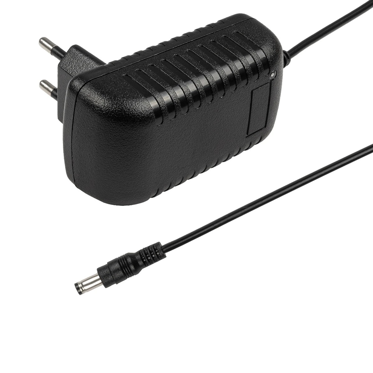 GLOBOSTAR® VOLTIX GLB-107-0002 Τροφοδοτικό/Μετασχηματιστής Class II SELV 24W 2A AC 220-240V σε DC 12V IP20 - Μαύρο Ματ - Μ8 x Π4.2 x Υ2.8cm - 3 Χρόνια Εγγύηση